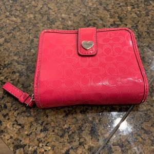Coach Patent Leather Signature C Wallet